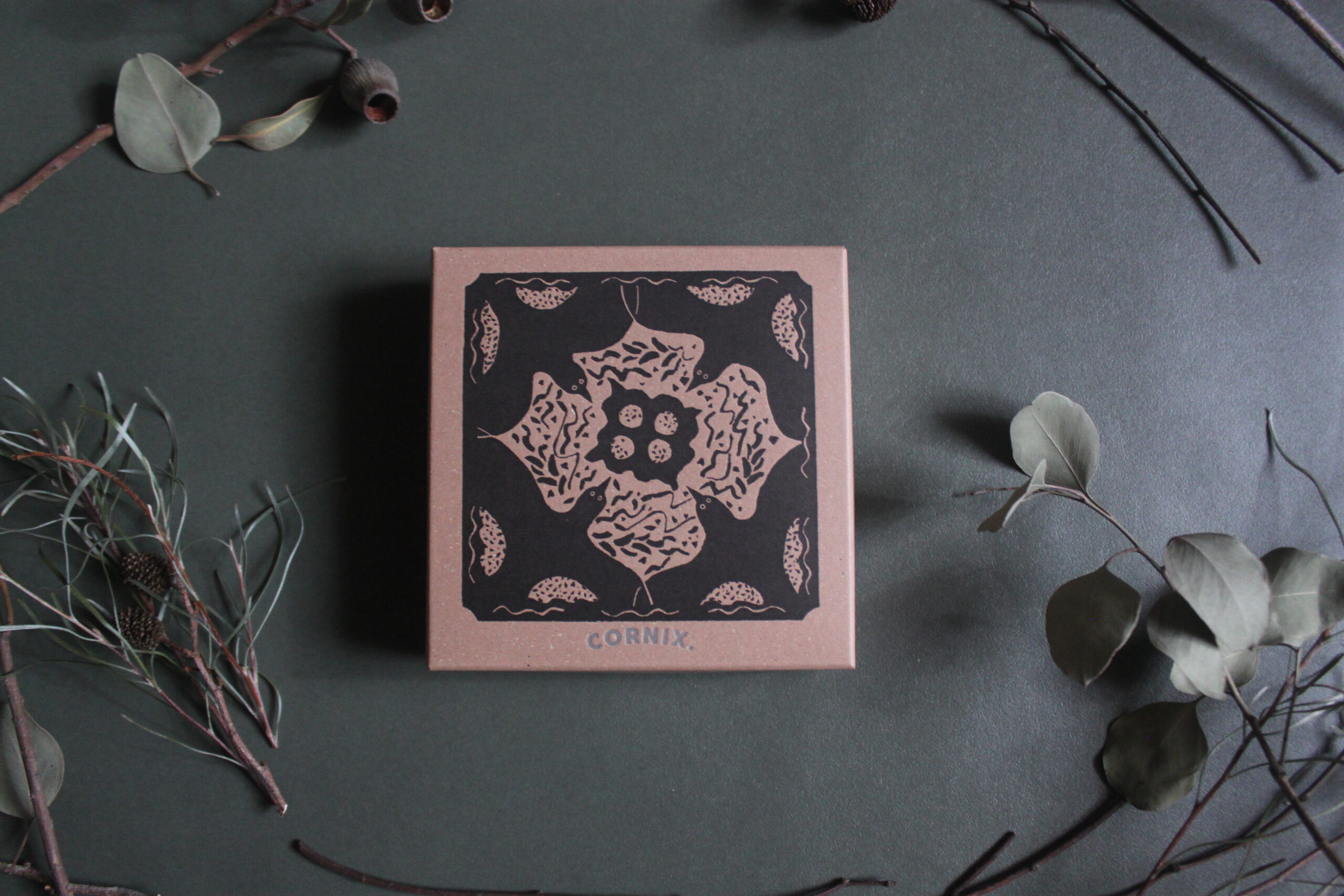 CORNIX.<br>NEST vase