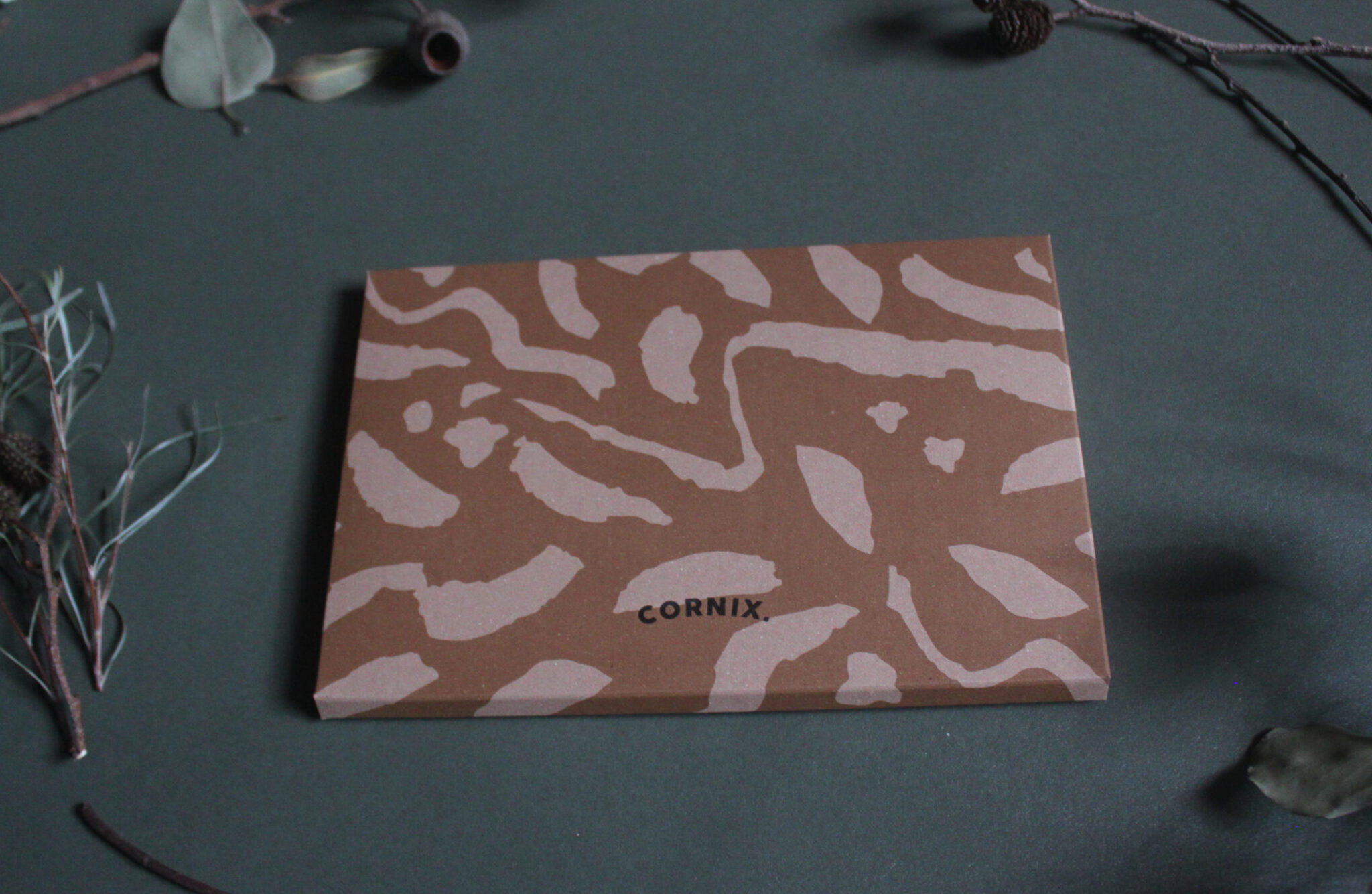 CORNIX.<br>NEST scarf